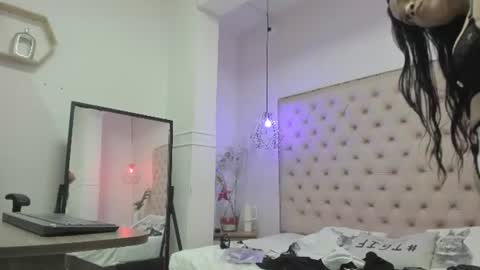 victoria_kitt online show from July 6, 2026, 10:56 pm