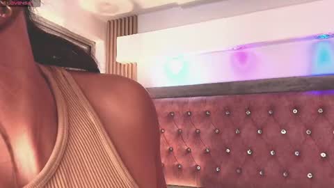 Snapshot of victoria_leiya chatting on July 22, 2026, 1:36 pm VICTORIA online show from July 22, 2026, 1:36 pm