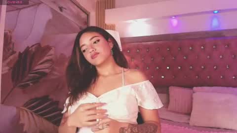 Snapshot of victoria_leiya chatting on July 24, 2026, 1:09 pm VICTORIA online show from July 24, 2026, 1:09 pm
