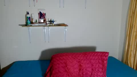 VICKY online show from July 14, 2026, 2:05 am