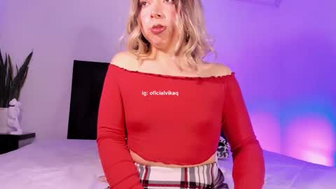 D A N I online show from February 25, 2026, 5:06 am