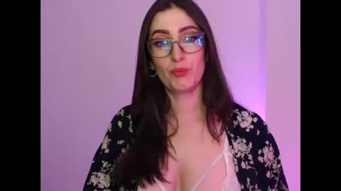 Snapshot of victoria_riider chatting on January 11, 2025, 7:59 pm Victoria online show from January 11, 2025, 7:59 pm