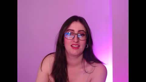 Snapshot of victoria_riider chatting on January 17, 2025, 7:16 pm Victoria online show from January 17, 2025, 7:16 pm