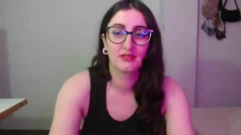 Victoria online show from March 17, 2026, 9:40 pm