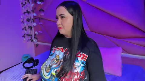 Snapshot of victoria_rossy_ chatting on October 11, 2025, 7:56 pm Victoria online show from October 11, 2025, 7:56 pm