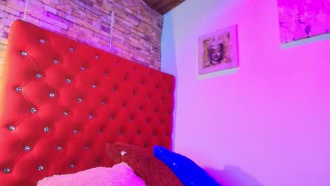 victoria online show from September 14, 2025, 1:32 pm