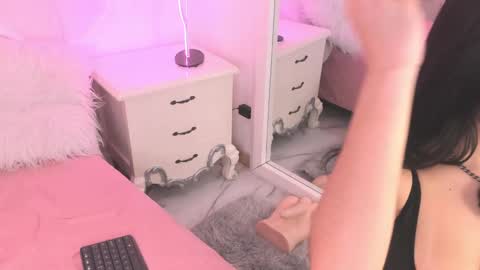 Snapshot of victoria_watsson chatting on December 13, 2024, 3:32 pm victoria_watsson online show from December 13, 2024, 3:32 pm