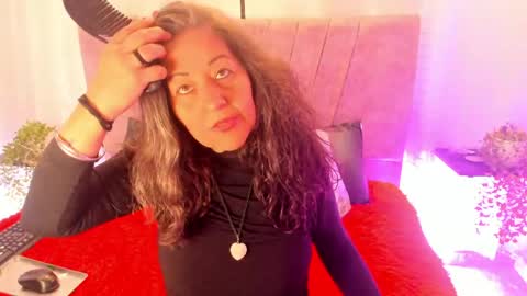 victoriaa_anderson_ online show from June 5, 2026, 6:57 pm
