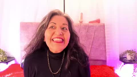 victoriaa_anderson_ online show from June 17, 2026, 1:34 pm