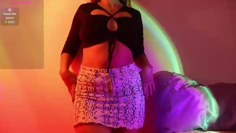 Snapshot of victoriaa_sky chatting on July 24, 2026, 2:53 am Victoriaa sky online show from July 24, 2026, 2:53 am