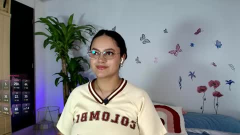 Snapshot of victoriablack_ chatting on May 17, 2026, 10:00 am Victoria online show from May 17, 2026, 10:00 am