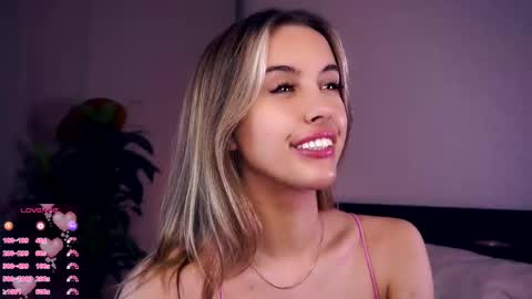 Anasteisha  Day Helen  Night online show from October 14, 2025, 7:47 pm