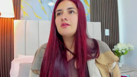 Snapshot of victoriaguzman_ chatting on May 18, 2026, 12:00 pm Victoria online show from May 18, 2026, 12:00 pm