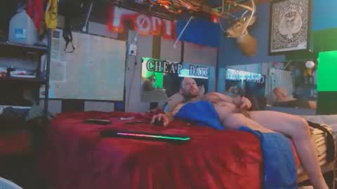 Snapshot of victoriajohn chatting on November 25, 2025, 9:37 pm victoriajohn online show from November 25, 2025, 9:37 pm