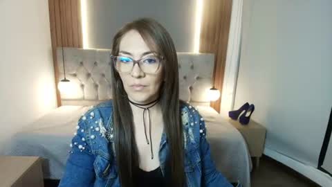 V I C T O R I A online show from July 24, 2026, 12:03 pm