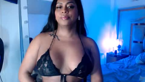 Snapshot of victoriaphillips chatting on June 23, 2026, 2:31 am ONLYFANS online show from June 23, 2026, 2:31 am