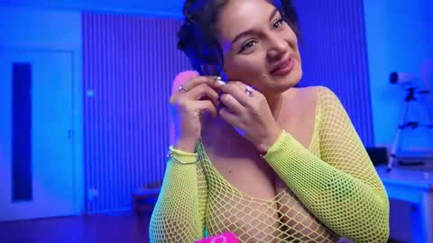 Snapshot of victoriarim chatting on February 27, 2026, 6:24 am victoriarim online show from February 27, 2026, 6:24 am