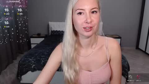 VictoriaTiger online show from January 13, 2026, 12:54 pm