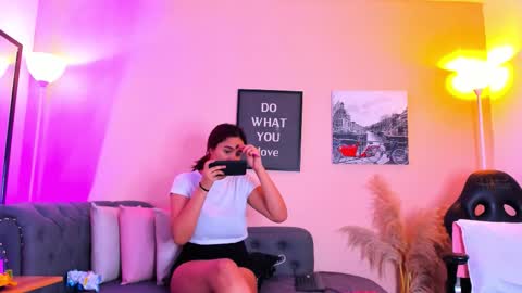 Victoriazans online show from February 17, 2026, 3:47 am