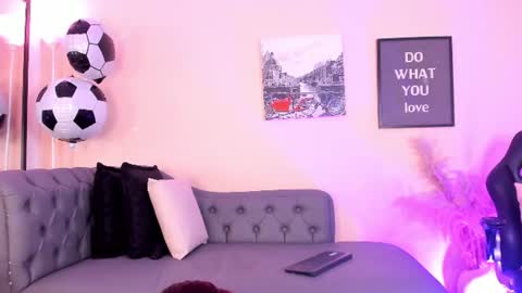 Victoriazans online show from July 18, 2026, 11:36 am