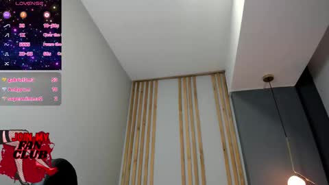 Victoria Vixen online show from November 16, 2025, 9:09 pm