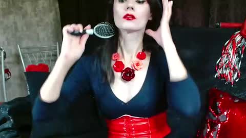 VictoryVega online show from October 17, 2025, 4:20 pm