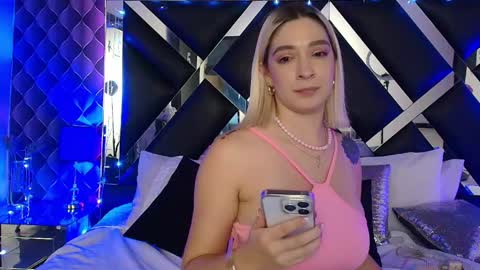 victtoria lee online show from May 15, 2026, 10:50 pm