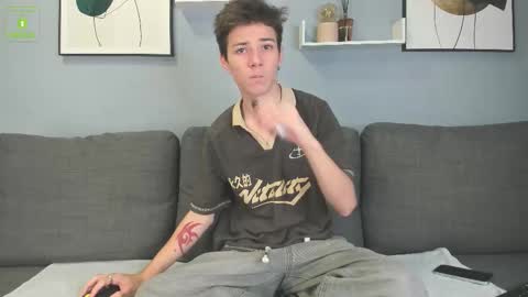 Viego Pattel online show from October 4, 2025, 4:27 pm