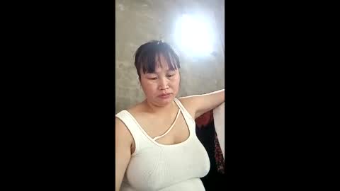 Snapshot of vietnam_sexxy chatting on April 22, 2026, 3:31 am vietnam_sexxy online show from April 22, 2026, 3:31 am