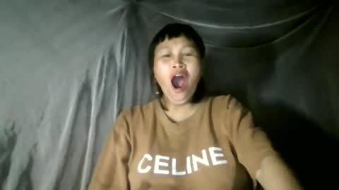 vietnam_sexxy online show from June 14, 2026, 3:03 pm