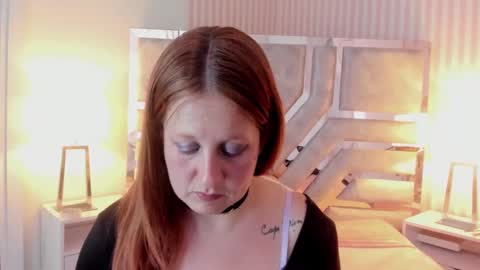 Snapshot of viioletamora chatting on December 7, 2024, 8:49 pm Violeta online show from December 7, 2024, 8:49 pm