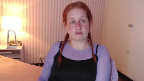 Snapshot of viioletamora chatting on January 10, 2025, 2:25 am Violeta online show from January 10, 2025, 2:25 am