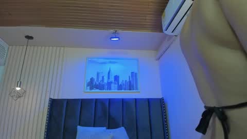 Viiolett online show from September 9, 2025, 8:52 pm