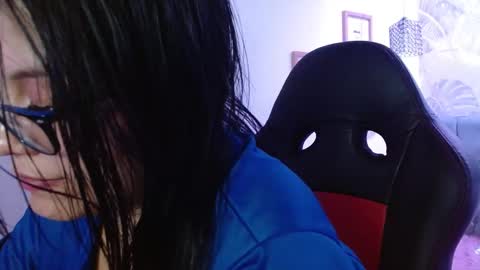 Snapshot of viiolleta chatting on February 27, 2025, 6:53 pm viioleta online show from February 27, 2025, 6:53 pm