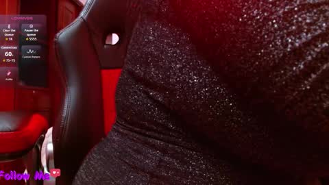 viioleta online show from December 13, 2025, 7:53 pm