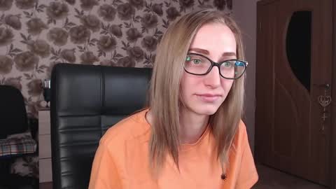 Vika online show from December 15, 2024, 4:26 pm