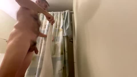 Snapshot of viking6man chatting on December 18, 2024, 11:45 am Richard Flasher online show from December 18, 2024, 11:45 am