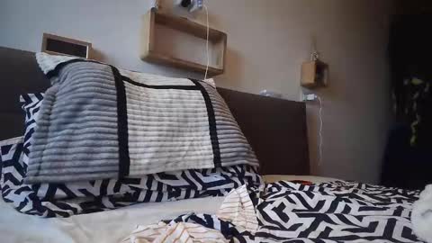 viking8819 online show from October 21, 2025, 10:49 am