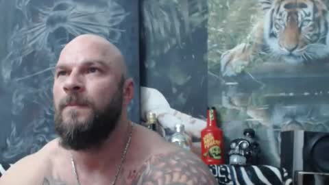 Snapshot of viking_me chatting on April 19, 2026, 5:34 pm viking online show from April 19, 2026, 5:34 pm