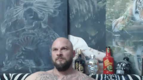 Snapshot of viking_me chatting on June 3, 2026, 6:24 pm viking online show from June 3, 2026, 6:24 pm