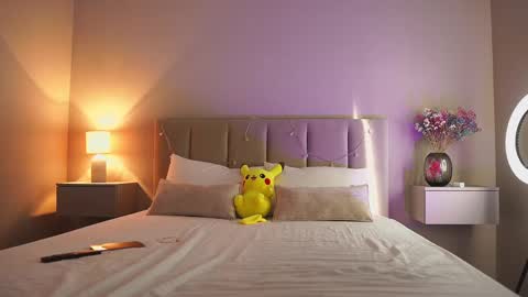 VIKKI online show from March 9, 2025, 12:53 pm