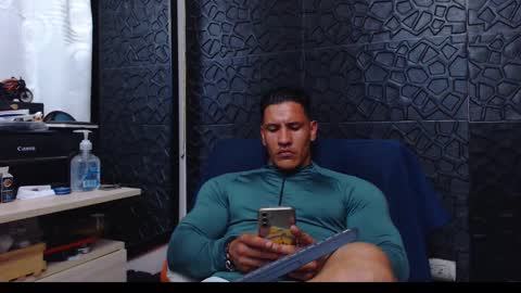 Viktor Herrera online show from January 23, 2025, 1:30 am