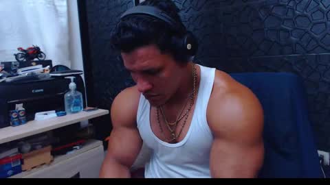 Viktor Herrera online show from January 25, 2025, 6:24 pm