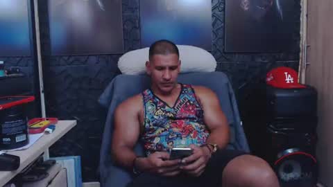Viktor Herrera online show from July 28, 2026, 6:42 pm