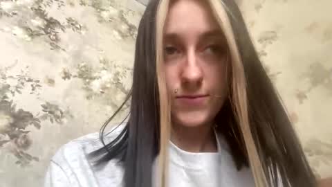 Sweett online show from April 14, 2026, 9:48 am