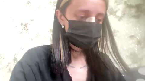 Snapshot of viktoria9898 chatting on April 28, 2026, 11:37 am Sweett online show from April 28, 2026, 11:37 am