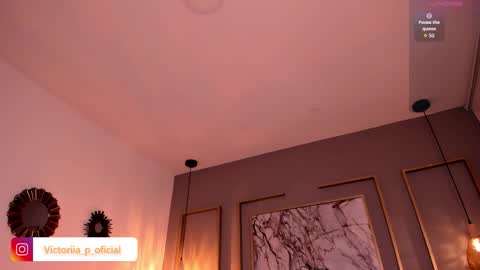 Victoria online show from March 5, 2026, 9:33 pm