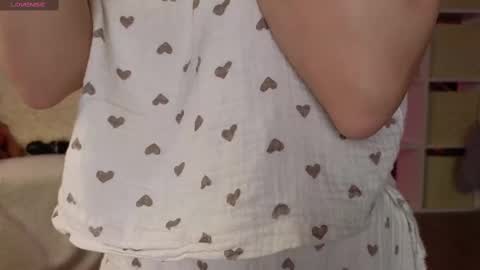 Eva online show from February 17, 2025, 2:31 am