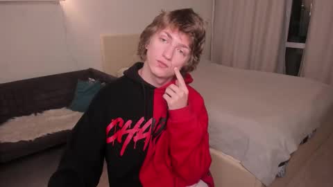 Dimoooooon online show from November 16, 2025, 4:29 am