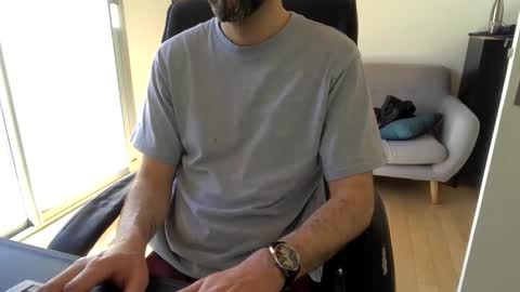 Vince online show from April 24, 2026, 1:57 pm